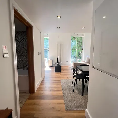 3.5 High Ceilings - Centrally Located Londra Esterno foto