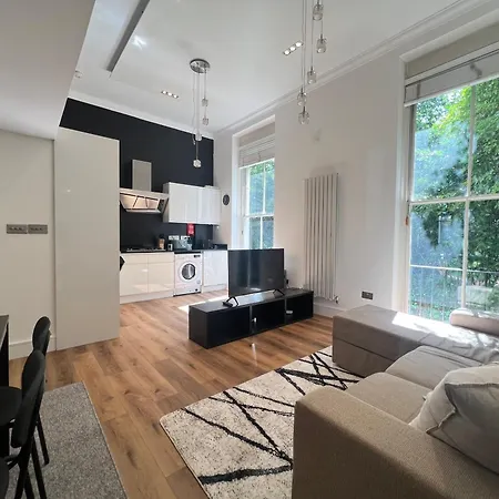 3.5 High Ceilings - Centrally Located Londra Esterno foto
